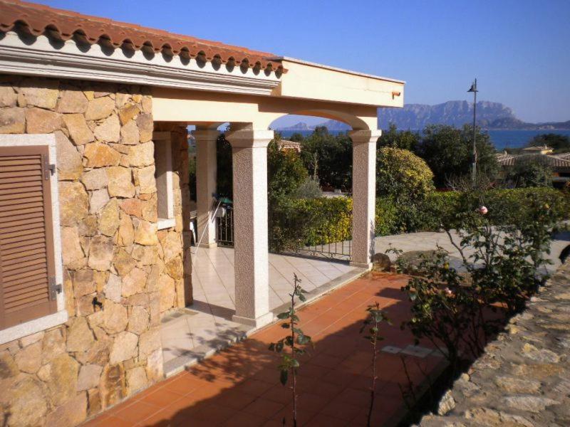 La Conchiglia Villa ออลเบีย ภายนอก รูปภาพ